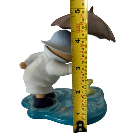 Disney Pooh & Friends Figurine "We'll Share Forever Whatever the Weather" - Picture 11 of 11